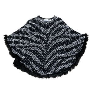Vintage Alfred Dunner Poncho Women’s S/M Petite Black Zebra Sweater Faux Fur